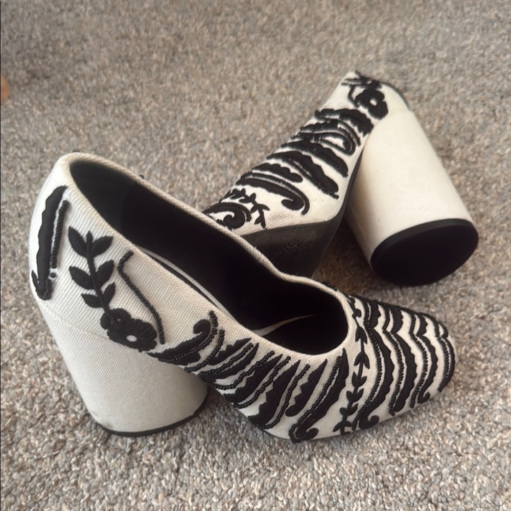 Tory Burch Black and White Embroidered Block Heel Pumps